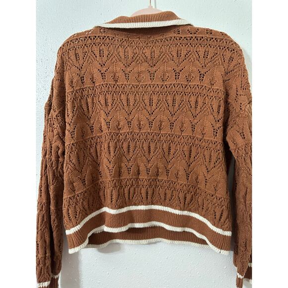 Universal thread cropped crochet sweater L - Picture 2 of 7